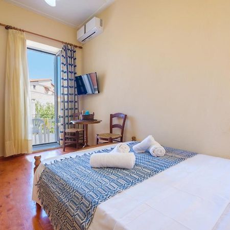 Annetas House Apartment Nea Koroni Exterior photo