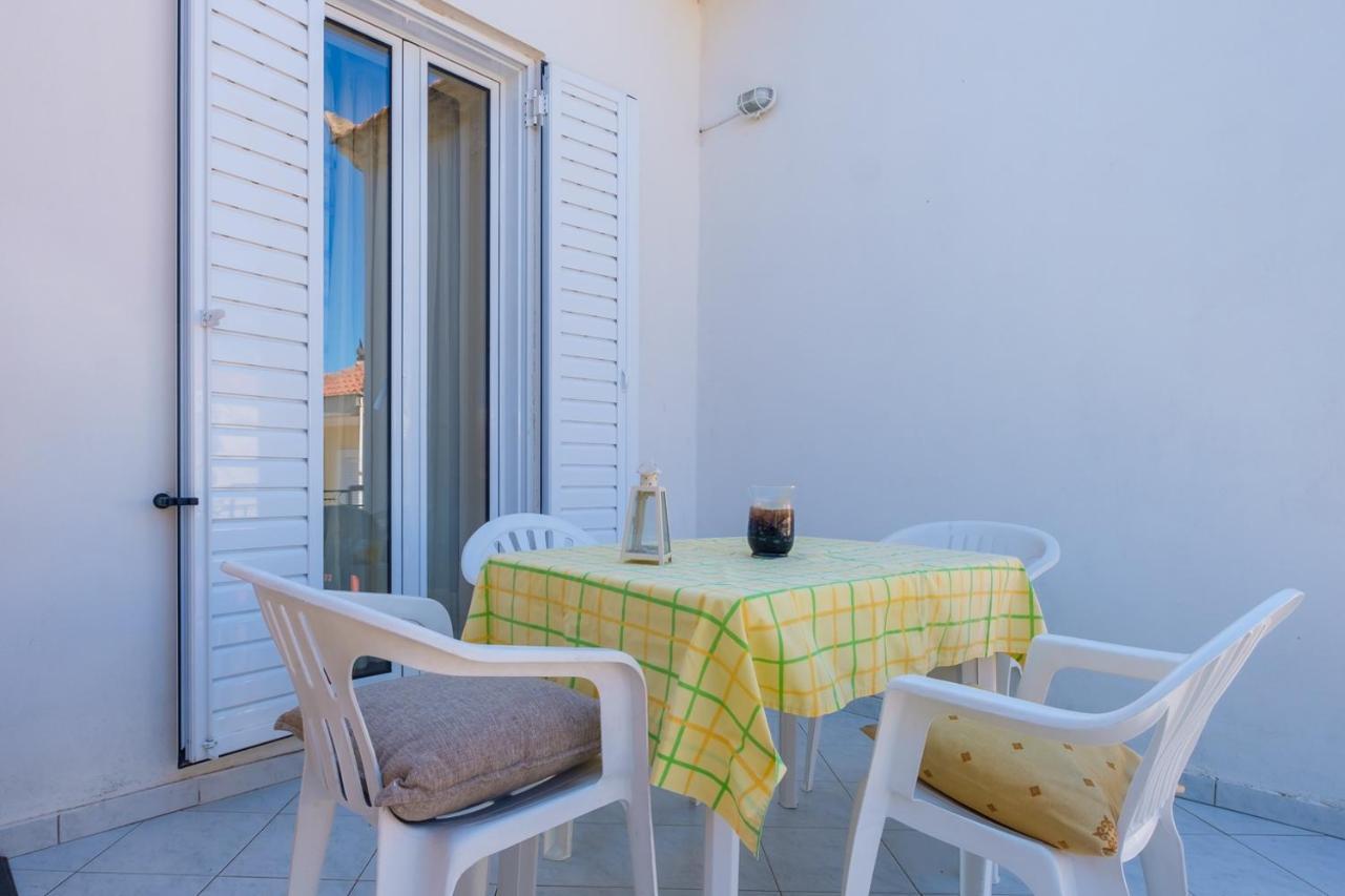 Annetas House Apartment Nea Koroni Exterior photo